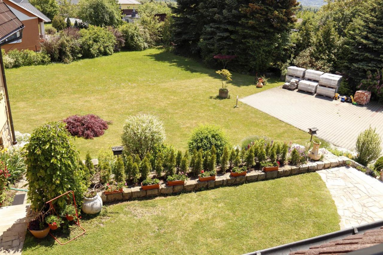 Dvůr Králové nad Labem Apartman U Vagnera מראה חיצוני תמונה